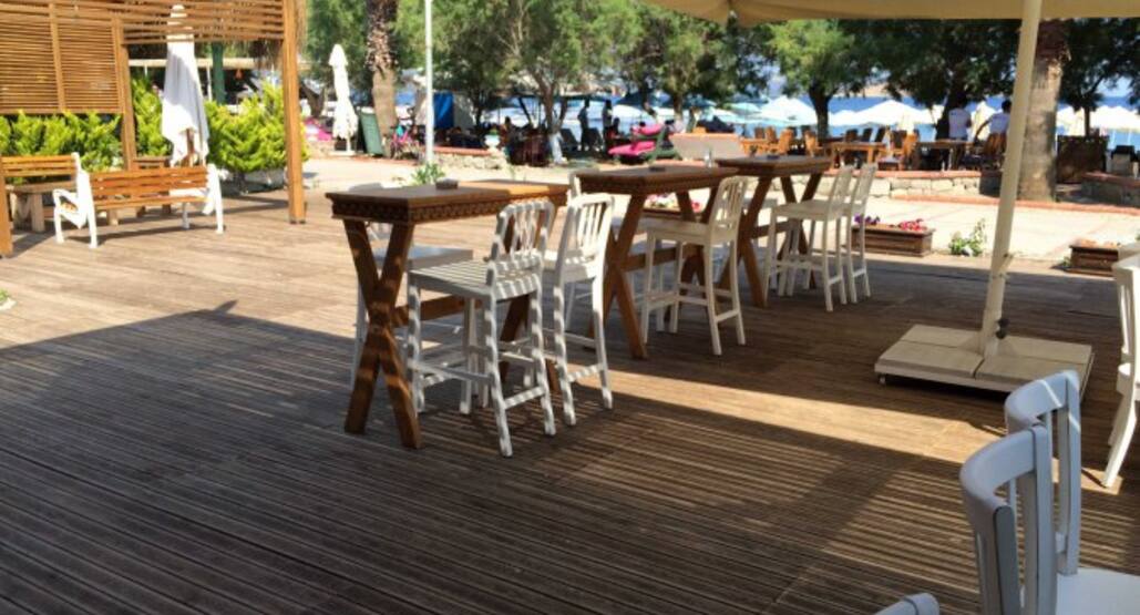 Meggs Otel Beach Restaurant Menu